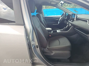 2025 Toyota RAV4 Hybrid XLE - miniatura 8