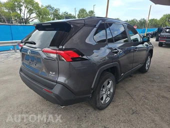 2025 Toyota RAV4 Hybrid XLE - miniatura 4