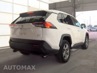 2025 Toyota RAV4 Hybrid XLE - miniatura 4