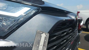 2025 Toyota RAV4 Hybrid XLE - miniatura 21