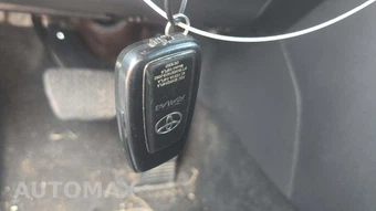 2025 Toyota RAV4 Hybrid XLE - miniatura 17