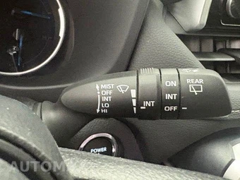 2025 Toyota RAV4 Hybrid XLE - miniatura 19