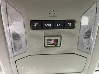 2025 Toyota RAV4 Hybrid XLE - miniatura 33