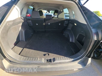 2025 Toyota RAV4 Hybrid XLE - miniatura 16