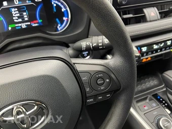 2025 Toyota RAV4 Hybrid XLE - miniatura 17