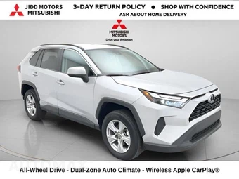 2025 Toyota RAV4 Hybrid XLE - miniatura 3