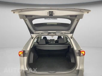 2025 Toyota RAV4 Hybrid XLE - miniatura 38
