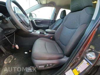 2025 Toyota RAV4 Hybrid XLE - miniatura 7