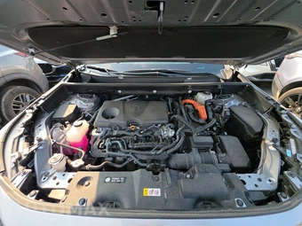 2025 Toyota RAV4 Hybrid XLE - miniatura 15