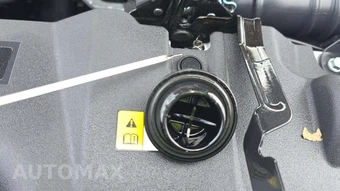 2025 Toyota RAV4 Hybrid XLE - miniatura 21