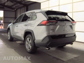 2025 Toyota RAV4 Hybrid XLE - miniatura 6