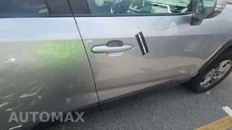 2025 Toyota RAV4 Hybrid XLE - miniatura 25