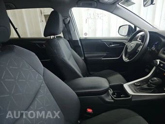 2025 Toyota RAV4 Hybrid XLE - miniatura 8