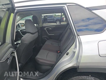 2025 Toyota RAV4 Hybrid XLE - miniatura 13