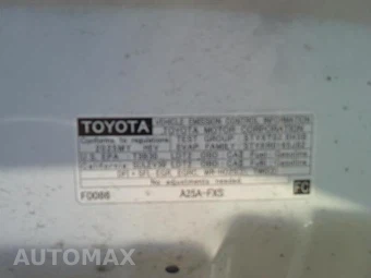 2025 Toyota RAV4 Hybrid XLE - miniatura 4