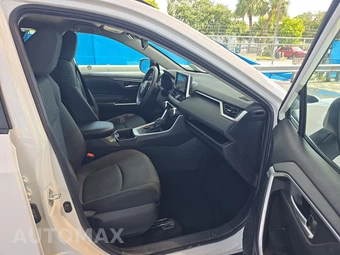 2025 Toyota RAV4 Hybrid XLE - miniatura 8