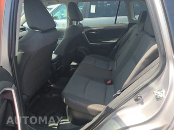 2025 Toyota RAV4 Hybrid XLE - miniatura 13