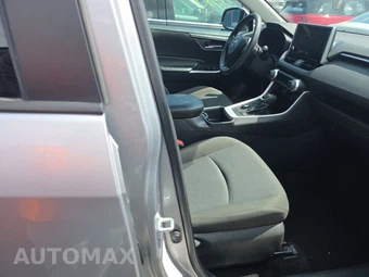 2025 Toyota RAV4 Hybrid XLE - miniatura 8