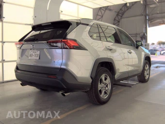 2025 Toyota RAV4 Hybrid XLE - miniatura 4