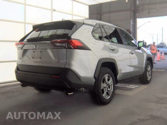 2025 Toyota RAV4 Hybrid XLE - miniatura 4