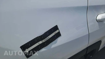 2025 Toyota RAV4 Hybrid XLE - miniatura 21