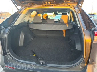 2025 Toyota RAV4 Hybrid XLE - miniatura 16