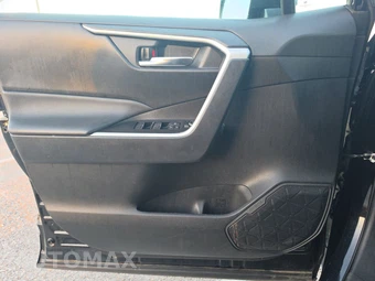 2025 Toyota RAV4 Hybrid XLE - miniatura 9