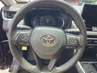 2025 Toyota RAV4 Hybrid XLE - miniatura 10