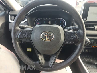 2025 Toyota RAV4 Hybrid XLE - miniatura 10