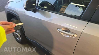 2025 Toyota RAV4 Hybrid XLE - miniatura 25