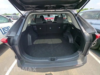 2025 Toyota RAV4 Hybrid XLE - miniatura 16