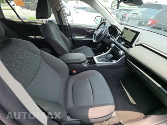 2025 Toyota RAV4 Hybrid XLE - miniatura 8