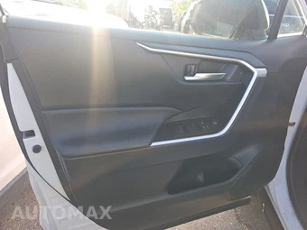 2025 Toyota RAV4 Hybrid XLE - miniatura 9