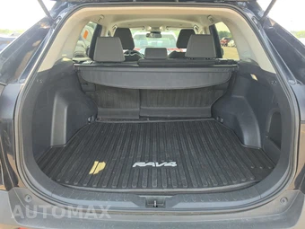 2025 Toyota RAV4 Hybrid XLE - miniatura 16