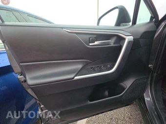 2025 Toyota RAV4 Hybrid XLE - miniatura 9