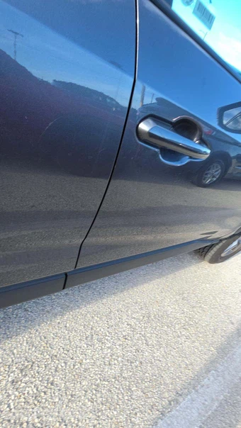 2025 Toyota RAV4 Hybrid XLE - miniatura 19