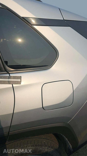 2025 Toyota RAV4 Hybrid XLE - miniatura 22