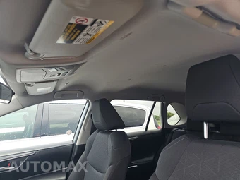 2025 Toyota RAV4 Hybrid XLE - miniatura 17