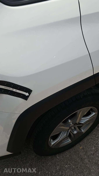 2025 Toyota RAV4 Hybrid XLE - miniatura 21
