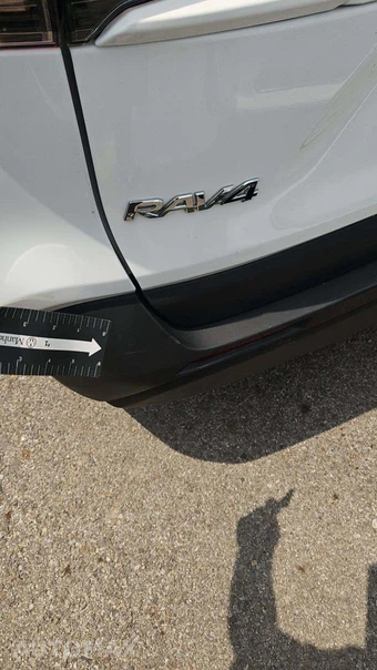 2025 Toyota RAV4 Hybrid XLE - miniatura 23