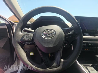 2025 Toyota RAV4 Hybrid XLE - miniatura 10