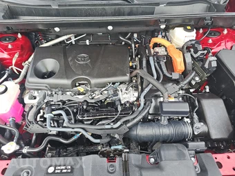 2025 Toyota RAV4 Hybrid XLE - miniatura 15