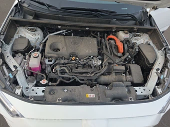 2025 Toyota RAV4 Hybrid XLE - miniatura 15
