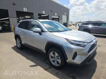 2025 Toyota RAV4 Hybrid XLE - miniatura 3