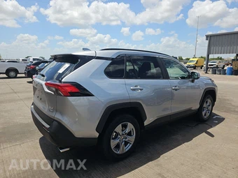 2025 Toyota RAV4 Hybrid XLE - miniatura 4