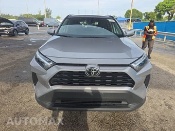 2025 Toyota RAV4 Hybrid XLE - miniatura 2