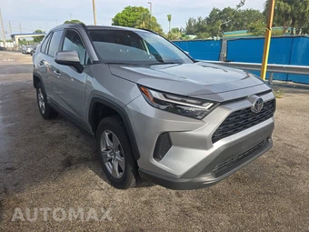 2025 Toyota RAV4 Hybrid XLE - miniatura 3
