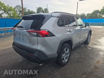 2025 Toyota RAV4 Hybrid XLE - miniatura 4