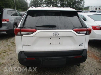 2025 Toyota RAV4 Hybrid XLE - miniatura 12
