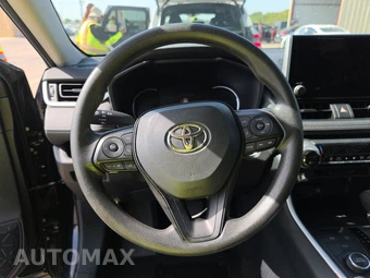 2025 Toyota RAV4 Hybrid XLE - miniatura 10